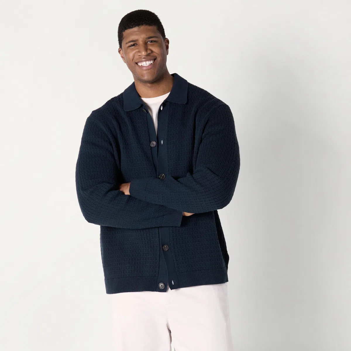 Amazon Essentials Homme Pull Cardigan Décontracté avec Col Coupe Décontractée