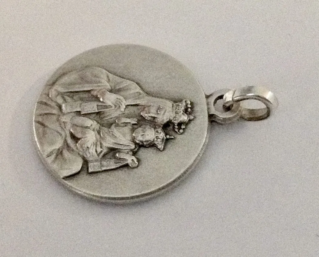 Médaille en argent 925 de Notre Dame du Scapulaire (Vierge du Mont Carmel) - Les médailles des saints patrons -100% Made in Italy