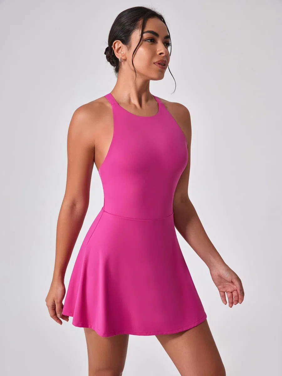 IDOPIP Robe de tennis pour femme - Avec soutien-gorge intégré et short - Poche croisée dans le dos - Robe de sport pour fille - Robe d'entraînement décontractée - Robe débardeur - Entraînement