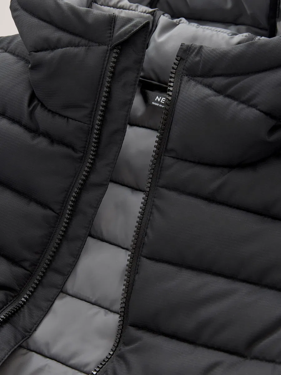 NEXT Garçon Veste à capuche semi-épaisse matelassée