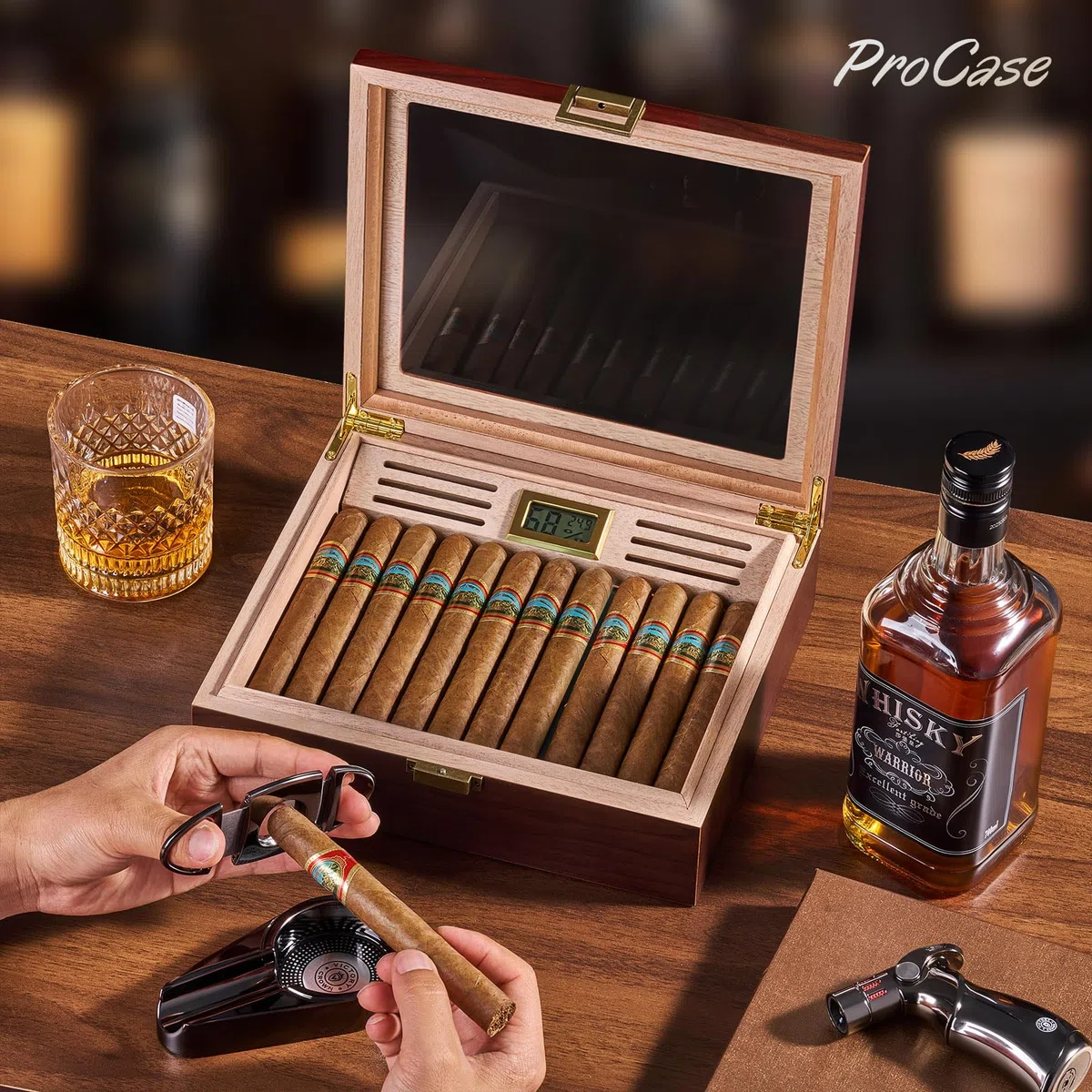 ProCase Cave à Cigares avec Hygromètre Numérique et Humidificateur, Boîte à Cigares avec Intérieur en Bois de Cèdre pour 20 à 25 pcs, Humidor Idéal pour Homme Amateur de Cigares Cubains -M