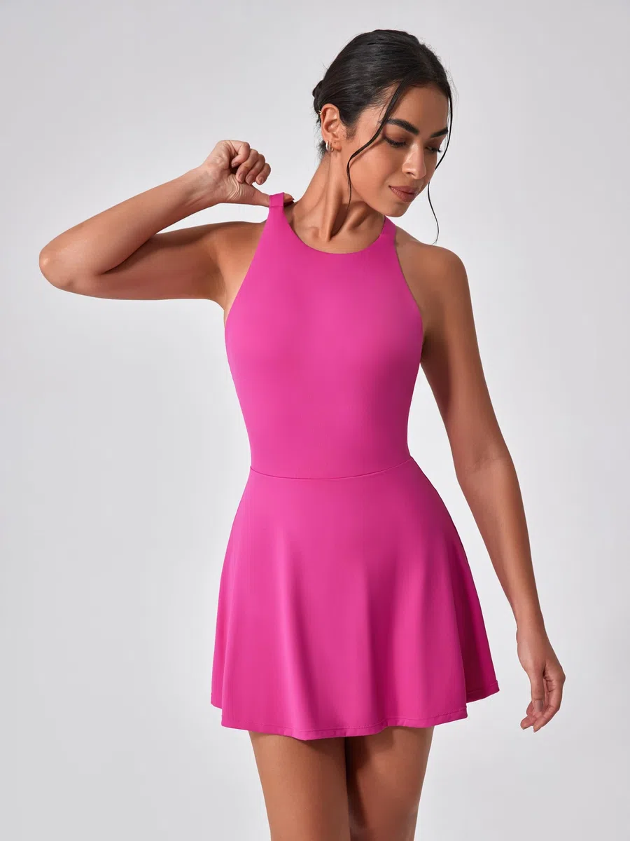 IDOPIP Robe de tennis pour femme - Avec soutien-gorge intégré et short - Poche croisée dans le dos - Robe de sport pour fille - Robe d'entraînement décontractée - Robe débardeur - Entraînement