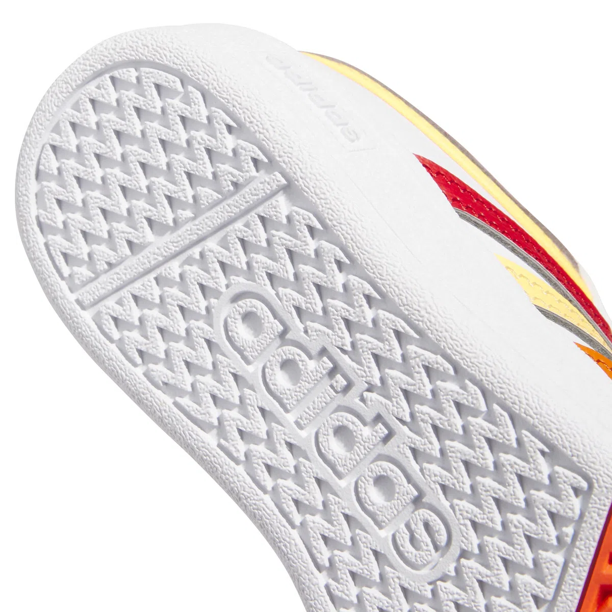 adidas Mixte Enfant Hoops 4.0 Shoes, FTWR White/Better Scarlet/Flash Orange, 34 EU